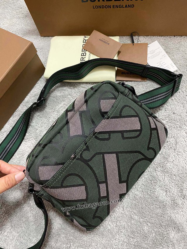 Burberry專門店新款尼龍佈防水材料相機包 巴寶莉男女款單肩斜挎小包 yxb1217